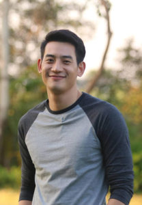 บิ๊ก ทองภูมิ ยิ้ม