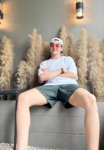 ไมค์ ชินรัฐ เต็มจอ