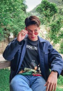 ปอ อรรณพ-ยิ้ม