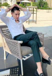 บอส-ณัชพงศ์พล-ชุดขาว