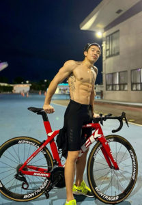 บอส ณัชพงศ์พล-จักยาน