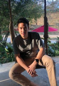 แม็ค-ปวิช-นั่ง แม็ค-ปวิช-นั่ง