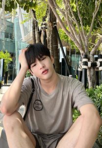 my-winnze-เสื้อเทา my-winnze-เสื้อเทา