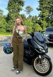 นุ้ง-เนม-เท่