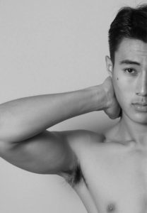 น็อต-ธีรภัทร-ขาวดำ