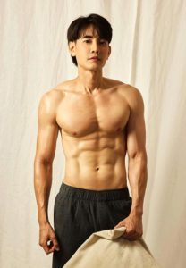 ฟลุ๊ค-จิระ