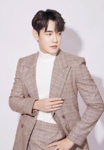 ฟลุ๊ค-จิระ-กล้าม