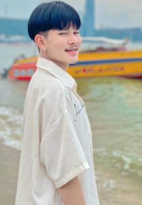 ฟอร์ด-เด๊ะนิ-ยิ้มหวาน ฟอร์ด-เด๊ะนิ-ยิ้มหวาน