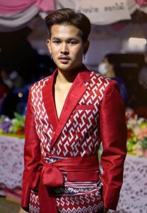ฟอร์ด-เด๊ะนิ-ไทบ้าน ฟอร์ด-เด๊ะนิ-ไทบ้าน