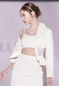 คิรารา-อาซูกะ-ซ่าส์