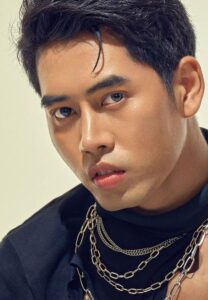 รอน-อภิชาต รอน-อภิชาต