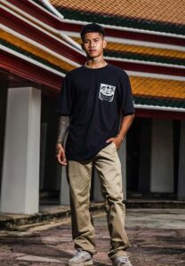 Jodbush-kantaphon-หล่อ