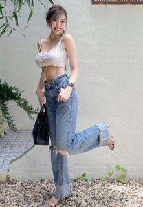 ใบเฟิร์น-มณฑิรา-เน็ตไอดอลสวยเกินเบอร์