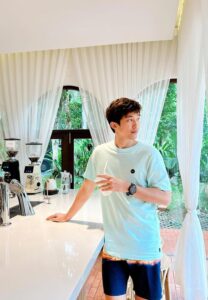 ประวัติ-ไผ่-พาทิศ--กาแฟ ประวัติ ไผ่ พาทิศ