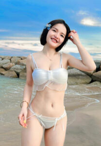 วาร์ป เหมย อีง่าวไร้ขน