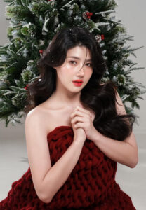 แนน วริศรา