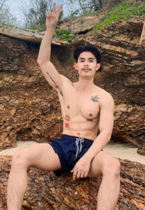 วาร์ป Peerasak Dokkaew