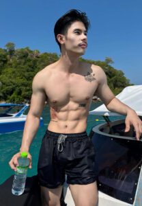 วาร์ป Peerasak Dokkaew