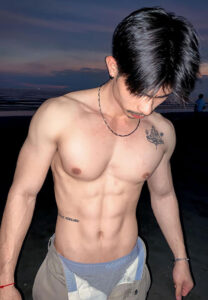 วาร์ป Peerasak Dokkaew