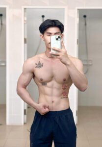 วาร์ป Peerasak Dokkaew