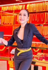 แม่ตั๊ก กรกนก