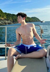 lillouis-k-ลงเรือ