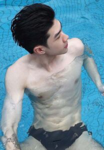 lillouis-k-ในน้ำ1