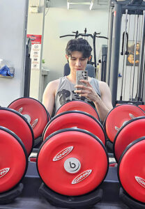 ปก-นภพล-วีระกุล-ออกกำลัง