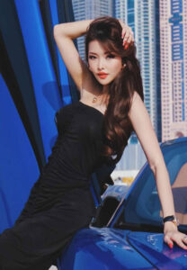 ลิลลี่เหงียน Lilly Nalilly