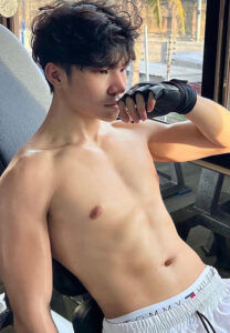 Tsuyoshi-Matsumoto--ออกกำลัง