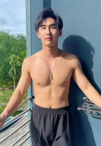 Mrakmark มาร์ค-พงศกร