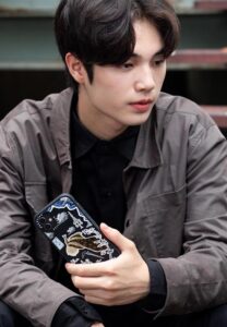 ฟูไอซ์ ธนวัตร