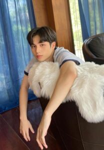 ฟูไอซ์ ธนวัตร