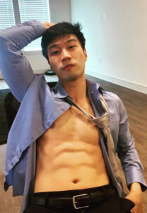 jackijacky-ถอดเสื้อ