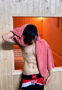 Tatchanon-Thongpao-ผ้า Tatchanon Thongpao