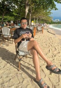 ไพรวัลย์ วรรณบุตร