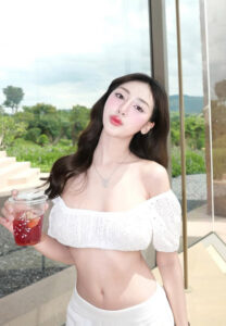 ninnoonnin-Bom ninnoonnin นุ่นนิ่น กันตา