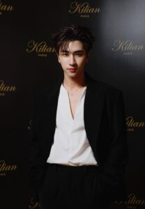 เพิร์ธ ธนพนธ์