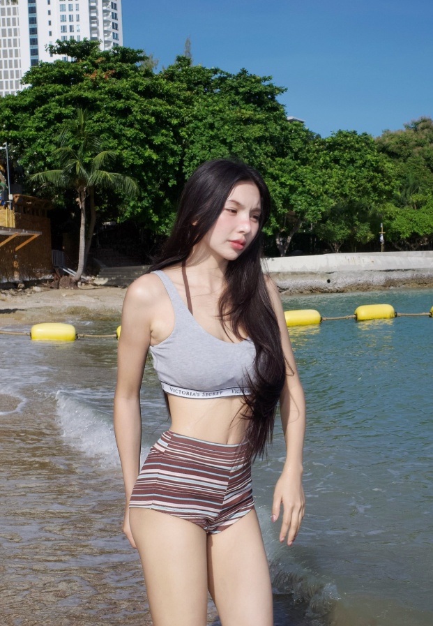 เอิร์น รัตนาภรณ์