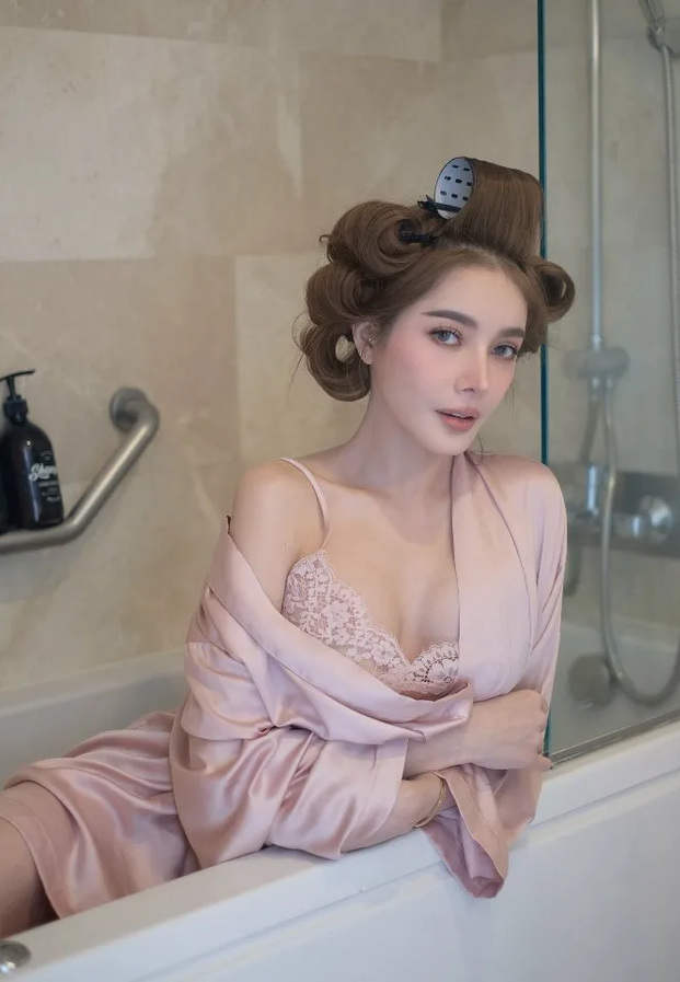 เฮเลน่า สารกาล ภาพประกอบบทความ ภาพที่ 3