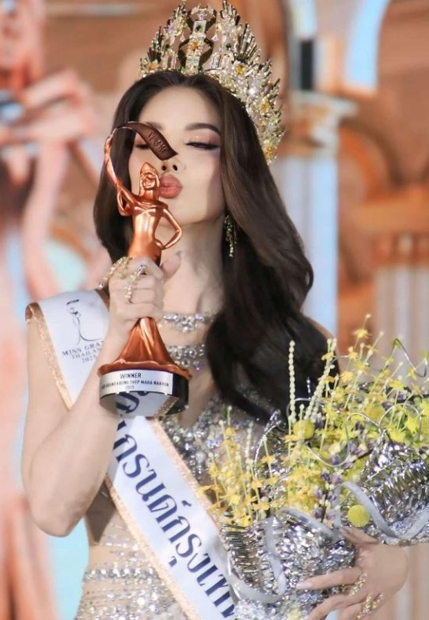 Kana Khanaporn รองอันดับ 4 Miss Grand Thailand 2025